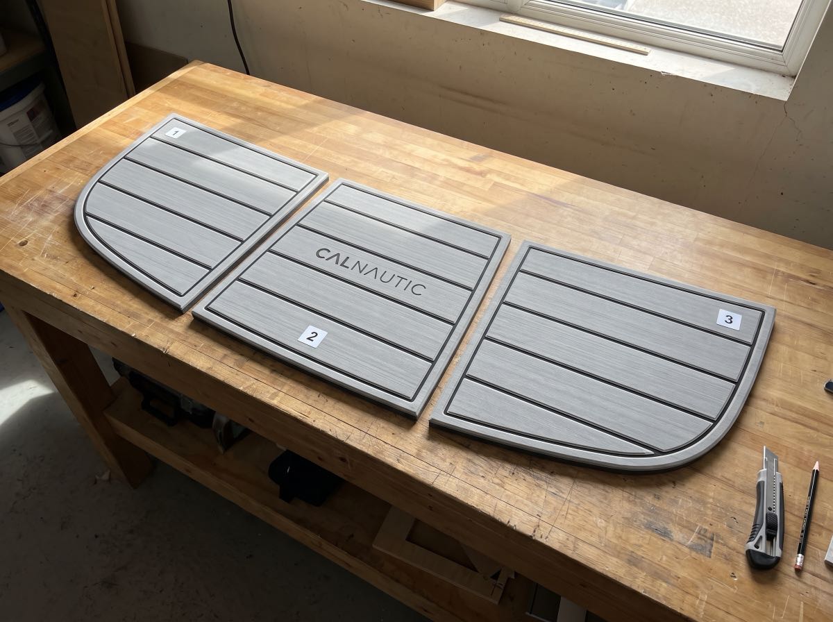 Teca Blanca Polar — plataforma de baño, 3 piezas